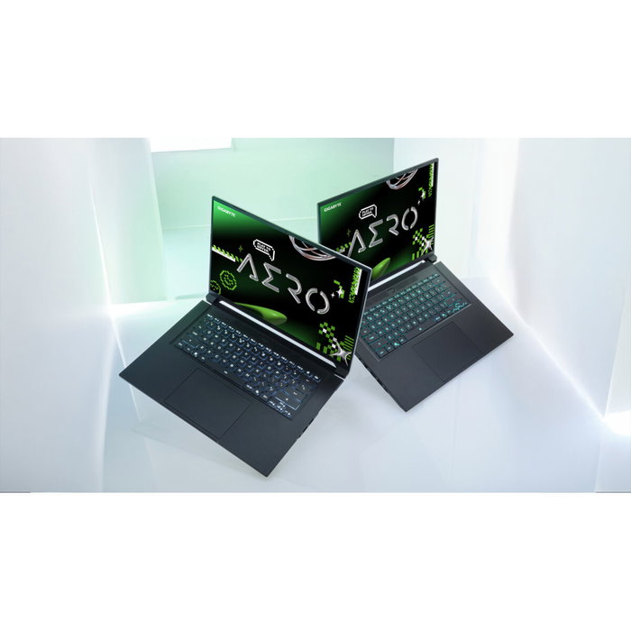 Ordinateur Portable Gigabyte AERO X16 16" 16 GB RAM 1 TB SSD geforce rtx 5060 Espagnol Qwerty Qwerty portugais