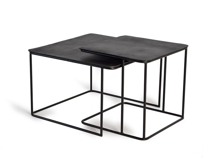 GINER Y COLOMER - Set de 2 Tables Basses Emboîtables en Métal avec Plateau Martelé Bronze, Noir et Fer - 60 cm & 46 cm GINER Y COLOMER - Set de 2 Tables Basses Emboîtables en Métal avec Plateau Martelé Bronze, Noir et Fer - 60 cm & 46 cm