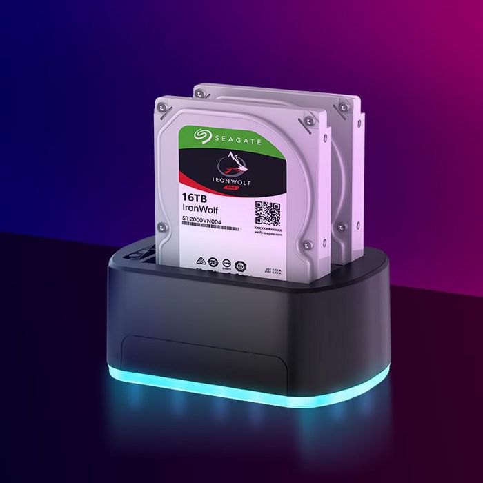 CoreParts Station d'accueil de clonage HDD/SSD à double baie avec design RGB