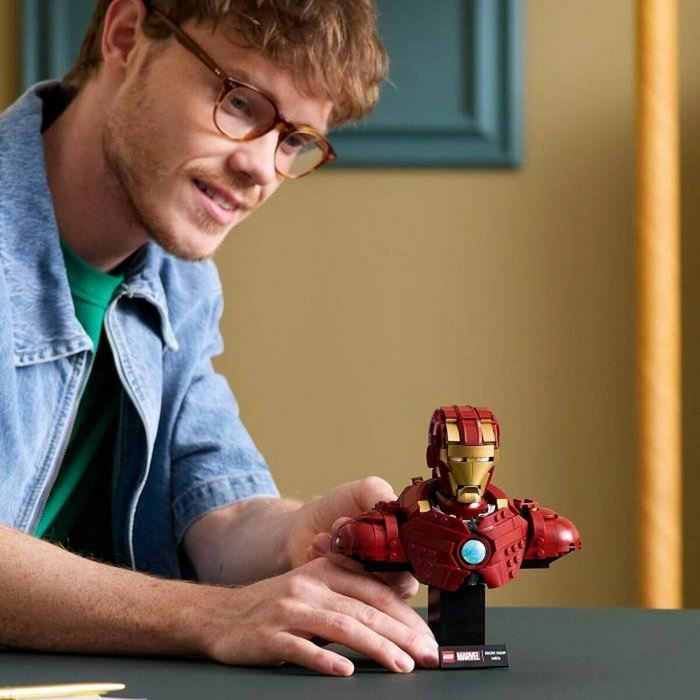 LEGO Marvel Buste d'Iron Man MK4 76327 avec présentoir de collection
