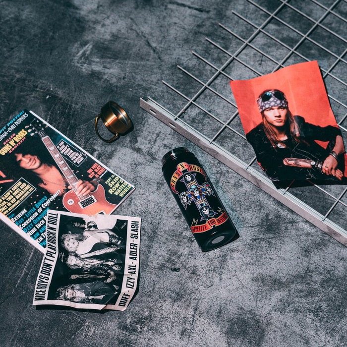 ERIK Bouteille isotherme en acier inoxidable Guns N Roses, 500 ml (0,5 L), maintient chaud 12h et froid 24h, avec bouchon étanche