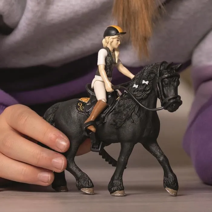 Schleich 42640 Horse Club - Figurine Tori et Princess, Coffret 11 Pièces, Jouet Éducatif dès 5 Ans