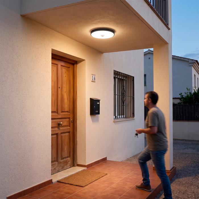 Plafonnier LED d'extérieur 10 W 1 000 lm CCT avec détecteur de proximité IP65