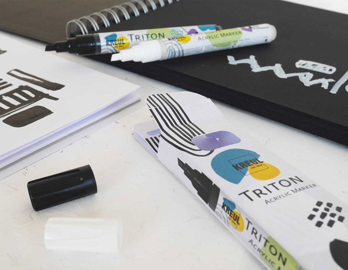 Kreul Set de 2 marqueurs acryliques Triton Edge Noir et Blanc