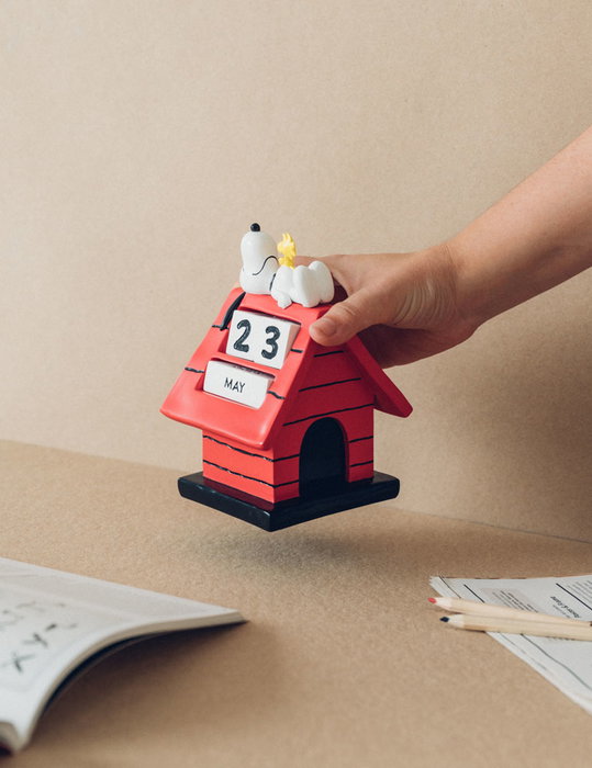 ERIK Calendrier Perpétuel 3D Snoopy Niche Peanuts
