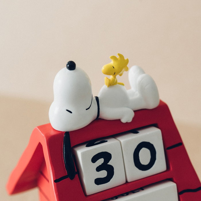 ERIK Calendrier Perpétuel 3D Snoopy Niche Peanuts