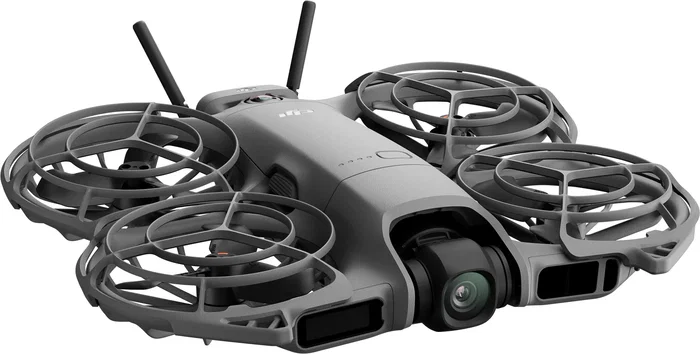 DJI Neo 2 Fly More Combo - Drone avec Caméra 1/1.3'' 48 MP, Vidéo 4K HDR, Kit de 3 Batteries