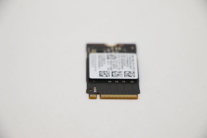 Lenovo SSD M.2 2242 512 Go PCIe NVMe Gen 4 x4 Lenovo SSD M.2 2242 512 Go PCIe NVMe Gen 4 x4