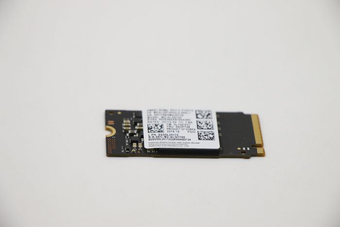 Lenovo SSD M.2 2242 512 Go PCIe NVMe Gen 4 x4 Lenovo SSD M.2 2242 512 Go PCIe NVMe Gen 4 x4