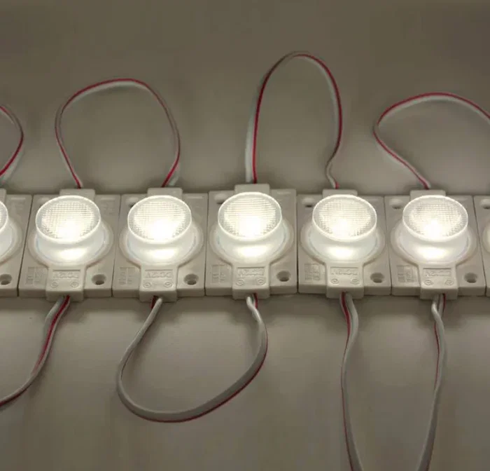 PRO Module LED SMD3030 2W 12V IP65 pour lettres lumineuses, enseignes et caissons lumière, 50 000h, intérieur/extérieur
