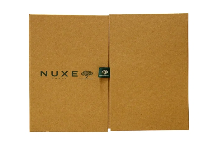 Nuxe Boîte en carton GWP Nuxe Boîte en carton GWP