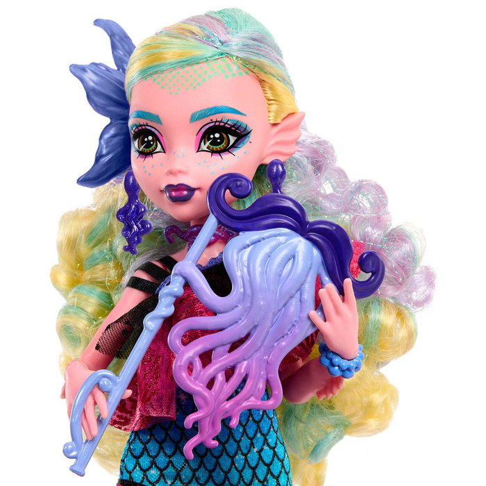 Mattel Monster High Poupee Lagoona Blue - Robe de Soirée Monster Ball avec Décorations Corail et Sac à Main Coquillage Ouvrable (Hnf71)