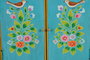 GINER Y COLOMER - Buffet en bois de manguier turquoise 2 portes avec détails peints à main - 77 x 65 x 33 cm - Meuble artisanal