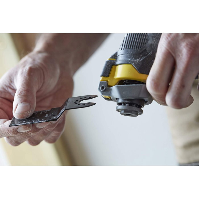 Stanley Fatmax Outil oscillatoire sans fil 18V SFMCE500B-XJ