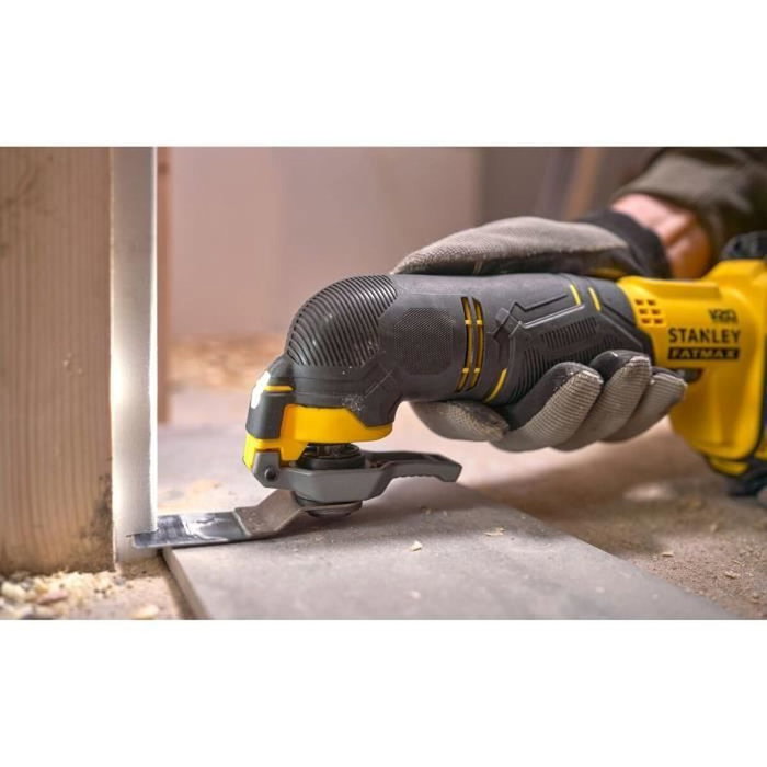 Stanley Fatmax Outil oscillatoire sans fil 18V SFMCE500B-XJ