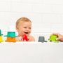 Infantino Coffret de bain 17 pièces - Gobelets, aspergeurs et pêche à la ligne