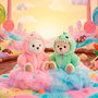 TOYS REVOLUTION Peluche Ours Lofy 30cm avec Déguisement à Fermeture Éclair Interchangeable - Compagnon en Peluche