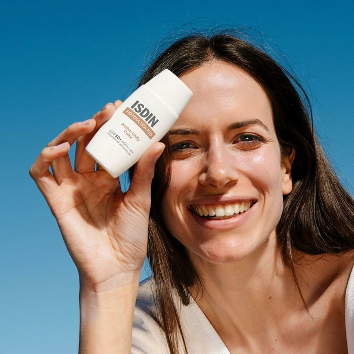 Isdin FOTOULTRA 100 ACTIVE UNIFY COLOR SPF 50+