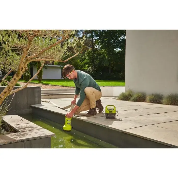 Ryobi Pompe d'évacuation 18V RY18SPA-0, 4 200 l/h, immersion 5 m, IPX7, minuterie 3 réglages, sans batterie