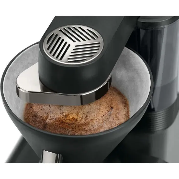 Melitta Epour 1024-11 Cafetière filtre avec douchette rotative 360°, 1515 W pour 2 à 8 tasses, écran tactile, fonction pré-infusion - Noir/Chrome