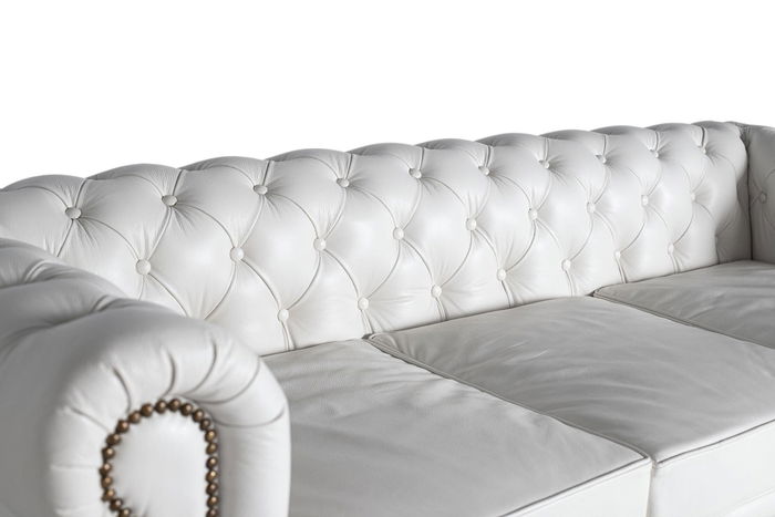 GINER Y COLOMER - Canapé Chesterfield 3 Places en Cuir Blanc - Canapé capitonné en cuir naturel avec accoudoirs surélevés et design intemporel