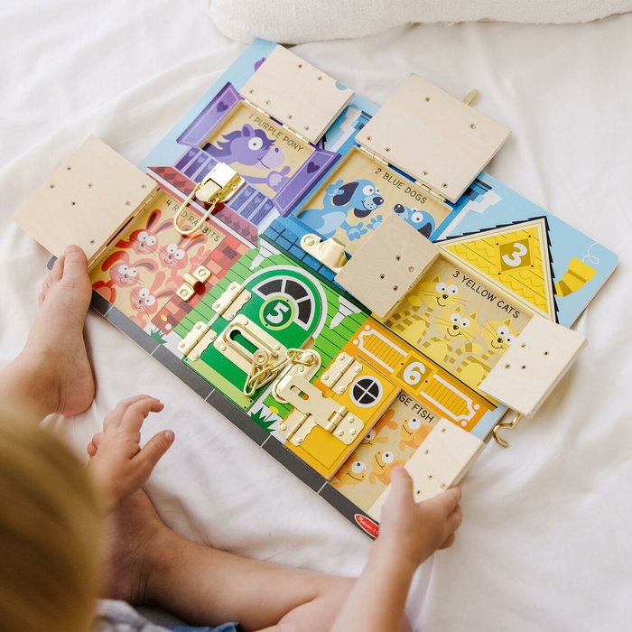 Melissa & Doug Planche d'activités Montessori en bois multicolore avec loquets Melissa & Doug Planche d'activités Montessori en bois multicolore avec loquets