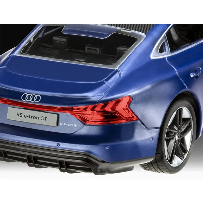 Revell - Maquette à construire 1:24 - Audi RS E-Tron GT - Click & Clean System - Pièces pré-peintes - Sans colle - Détails réalistes