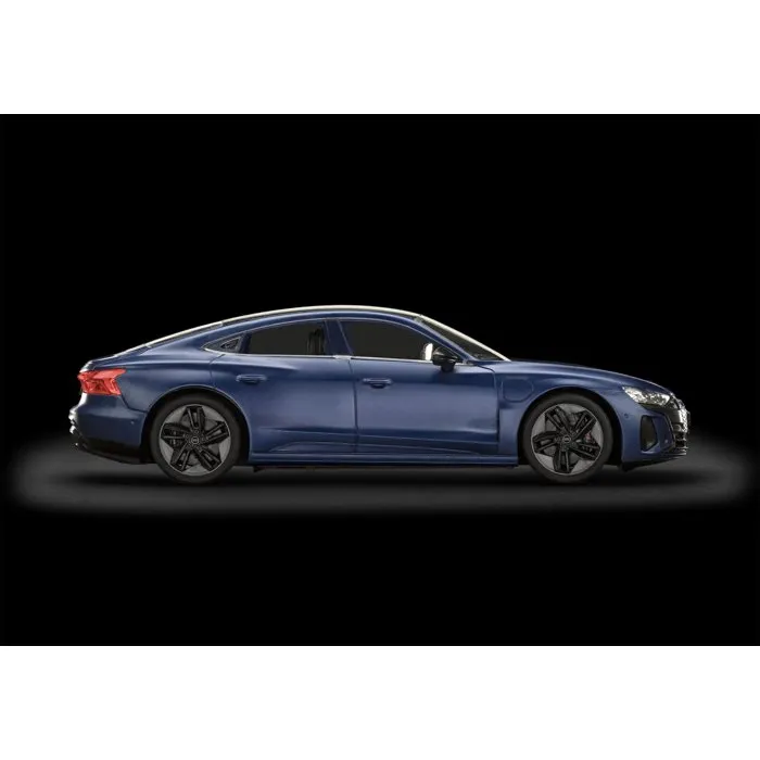 Revell - Maquette à construire 1:24 - Audi RS E-Tron GT - Click & Clean System - Pièces pré-peintes - Sans colle - Détails réalistes