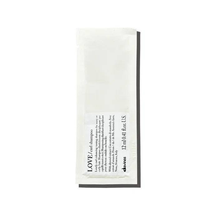 Davines Love Shampooing Amélioration des boucles 12 ml Davines Love Shampooing Amélioration des boucles 12 ml