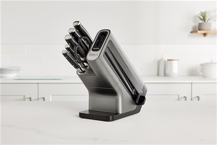 Ninja K32006EU - Jeu de 6 couteaux de cuisine avec bloc et aiguiseur intégré StaySharp - 5 couteaux et 1 paire de ciseaux - Acier inoxidable allemand Ninja K32006EU - Jeu de 6 couteaux de cuisine avec bloc et aiguiseur intégré StaySharp - 5 couteaux et 1 paire de ciseaux - Acier inoxidable allemand