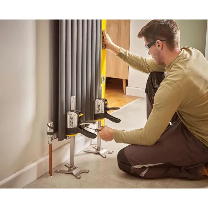 Stanley FMHT83552-1 Outil de montage, capacité 150 kg, pour levage et serrage, utilisation intuitive à une main, noir