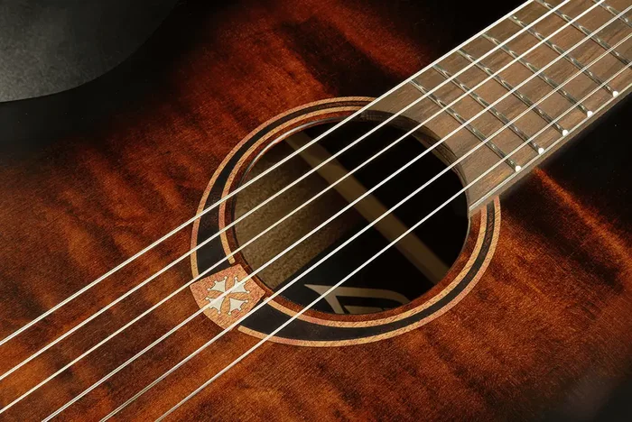 LAG Guitare Acoustique Nylon Auditorium Noir & Brun - Table Épicéa Massif, Finition Satinée