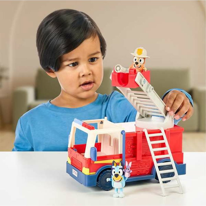 Famosa Camion de Pompiers Bluey avec figurines Bingo et Bluey Famosa Camion de Pompiers Bluey avec figurines Bingo et Bluey