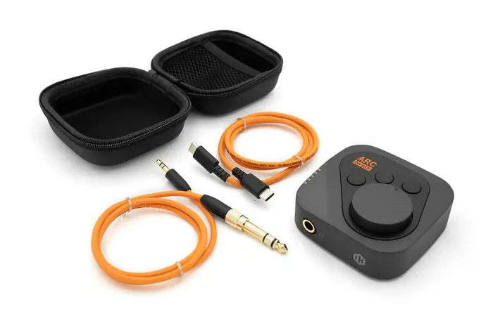 IKMULTIMED Arc On-Ear Convertisseur et Amplificateur Casque avec Calibration et Simulation Studio
