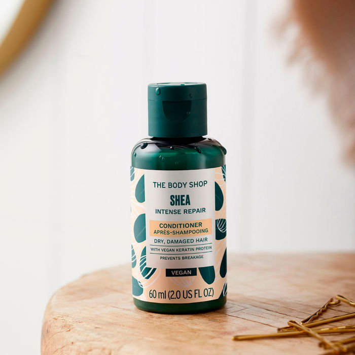 The Body Shop Après-shampoing au Karité Nourrissant et Réparateur - Soin pour Cheveux Secs et Fragiles, 60 ml