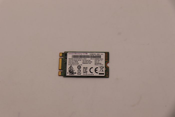 Lenovo SSD interne PCIe NVMe 128 Go - Format M.2 2242 pour une performance et une fiabilité accrues Lenovo SSD interne PCIe NVMe 128 Go - Format M.2 2242 pour une performance et une fiabilité accrues