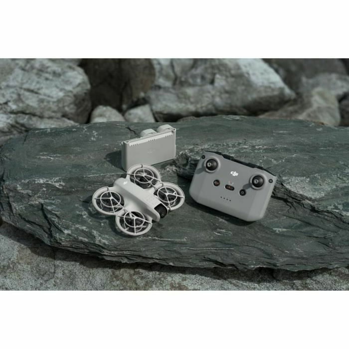 DJI Neo Fly More Combo DJI Neo Fly More Combo