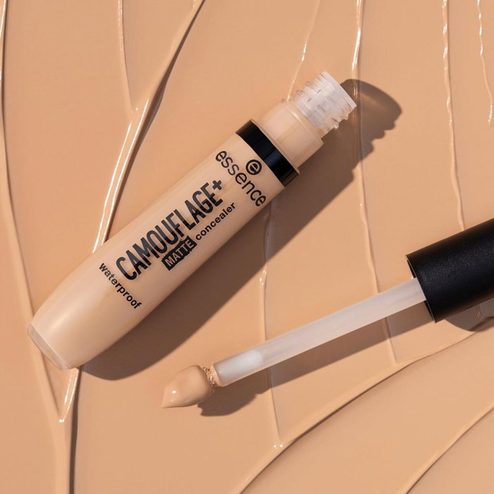 Essence Anti-cernes Camouflage+ Matt 180