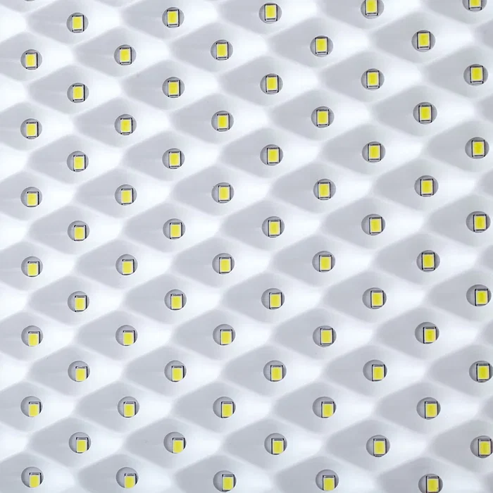 Projecteur LED Solaire 300W avec Panneau Solaire et Batterie Intégrée [WR-MTX-300W-CW]