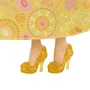 Disney Princess - Belle et ses tenues - Poupée Belle avec 2 tenues et 7 accessoires - Modèle JFJ82
