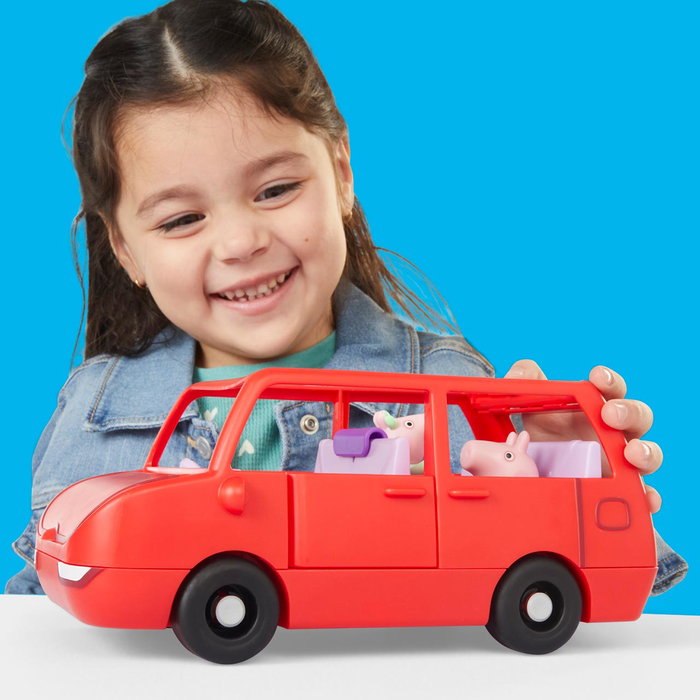 Hasbro Peppa Pig - Grande Voiture de Famille Jouet Rouge - Inclut Figurines Peppa et Evie - Jeu de Rôle pour Enfants 3 ans et plus - Réf. G0541