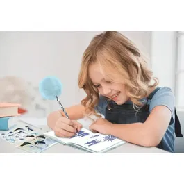 Lexibook - Journal intime électronique Reine des Neiges à effets lumineux avec cadenas, stickers, crayon et feutres - 100 pages - Pour enfants dès 3 ans