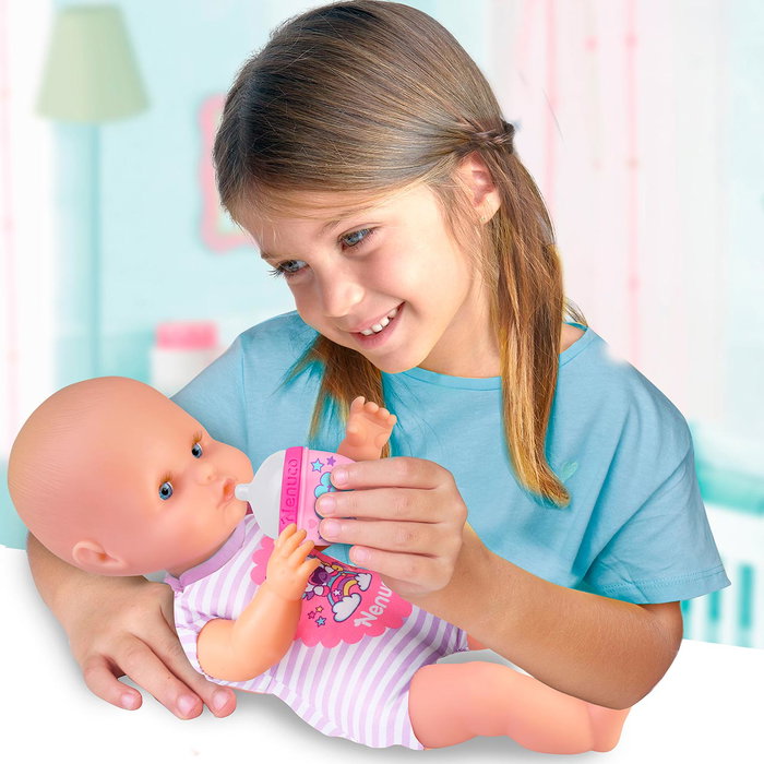 Nenuco Poupée Douce avec Pijama Rayé et Licorne, Biberón-Sonajero Inclus, Référence NFN87000, Pour Enfants +12 Mois