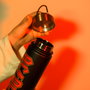 ERIK - Bouteille isotherme en acier inoxydable 500 ml avec bouchon hermétique et poignée - Compacte