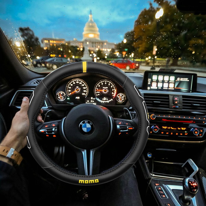 Momo Housse De Volant Momo Profile Black-White M 38-39 cm MOMLSWC0PROBW Polyuréthane Style Sportif