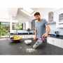 Black + Decker NVC115W-QW Aspirateur à main sans fil Bordeaux, 8 Air Watts, 3,6V 1,5Ah