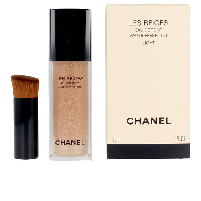 Chanel LES BEIGES Eau de Teint #Light 15 ml - Peau Radieuse et Lumineuse avec SPF 30 Chanel LES BEIGES Eau de Teint #Light 15 ml - Peau Radieuse et Lumineuse avec SPF 30