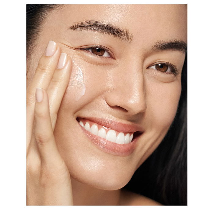 Clinique MOISTURE SURGE INTENSE Gel-crème hydratant relipidant 72 heures 75 ml Clinique MOISTURE SURGE INTENSE Gel-crème hydratant relipidant 72 heures 75 ml