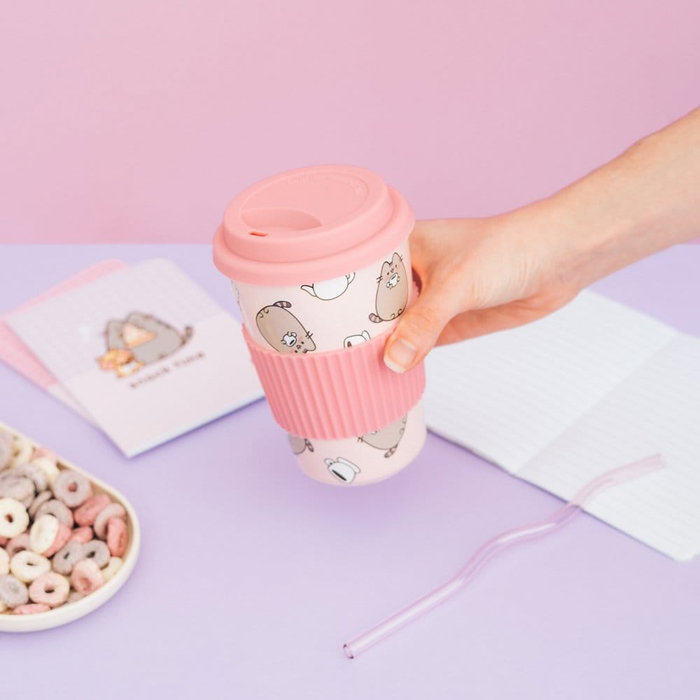 Pusheen mug en céramique avec couvercle 400 ml Pusheen mug en céramique avec couvercle 400 ml