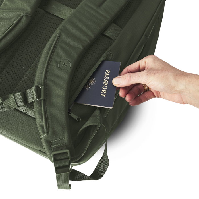 Moment Everything Travel Pack Weekender 28L Olive